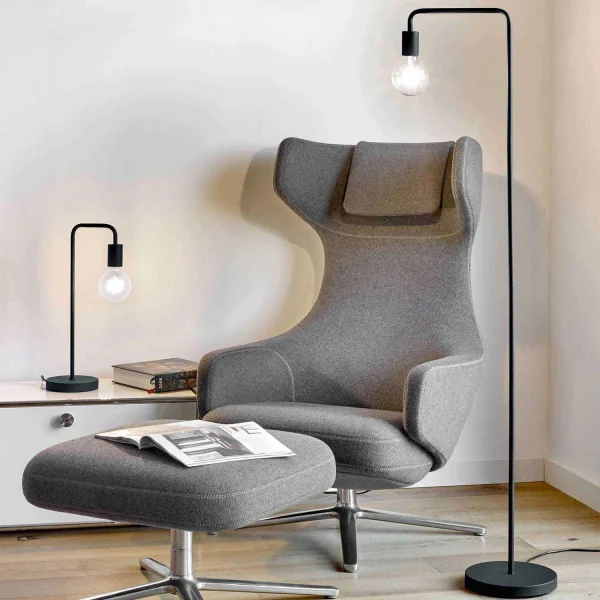 LÂMPADA DE MESA GLADSTONE PRETO