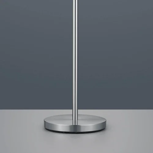 VASSOURA DE LÂMPADA DE PISO C/FLEXO TELA BRANCA DE METAL