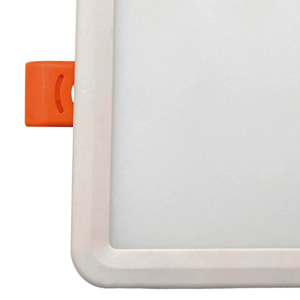 DOWNLIGHT LED QUADRADO 6W 4000K GRAMPO AJUSTÁVEL