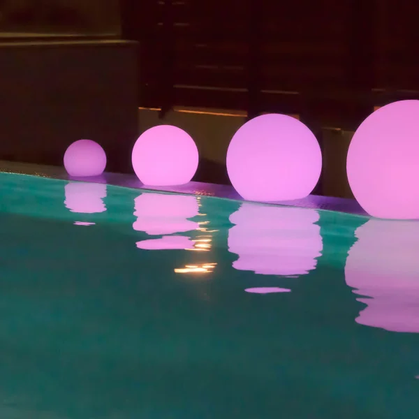 LÂMPADAS SOLAR ESFÉRICAS DE EXTERIOR BULY 20 + BATERIA RECARREGÁVEL + RGB FLUTUANTE