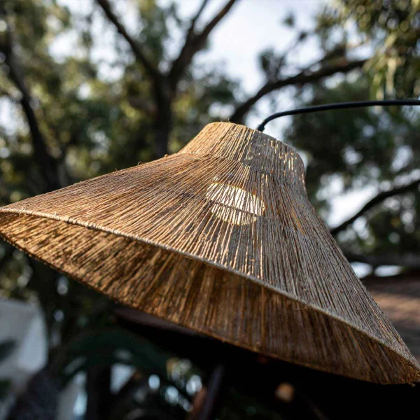 LÂMPADA DE CHÃO DE ARCO SEM FIOS NIZA BATERIA RECARREGÁVEL