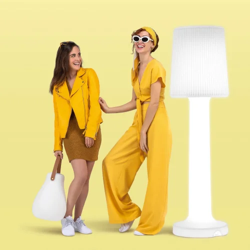 LÂMPADA DE PISO AO AR LIVRE CARMEN 165 CABO LUZ FRIA