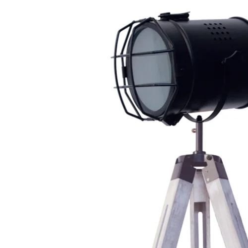 CANDEEIRO DE PÉ COSME EM AÇO BRANCO ANTIQUADO COM GRELHA