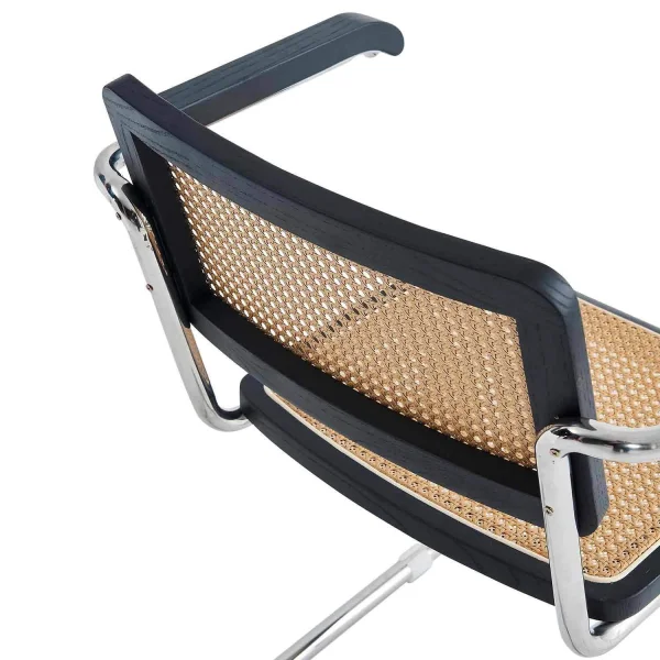 CADEIRA WEBSTER COM APOIOS DE BRAÇOS PRETA RATTAN PL