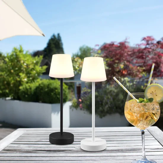 CANDIEIRO DE MESA LED TÁTIL LED REGULÁVEL 2,2W IP44 PRETO MINNA 2