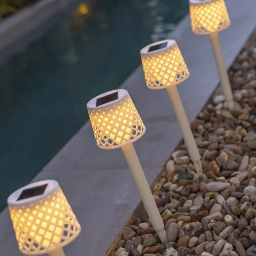 PACOTE DE 4 ESTACAS SOLARES GRETITA BRANCO IP44