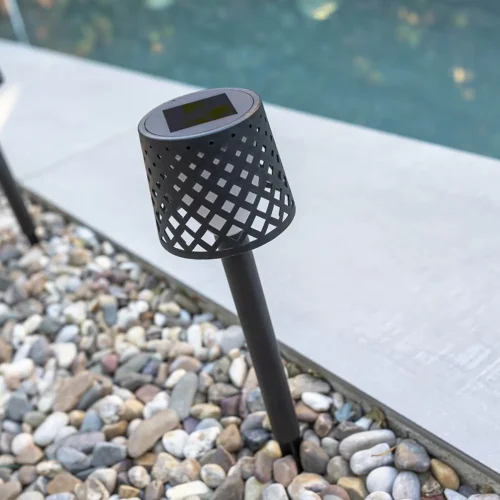 PACOTE DE 4 ESTACAS SOLARES GRETITA PRETO IP44