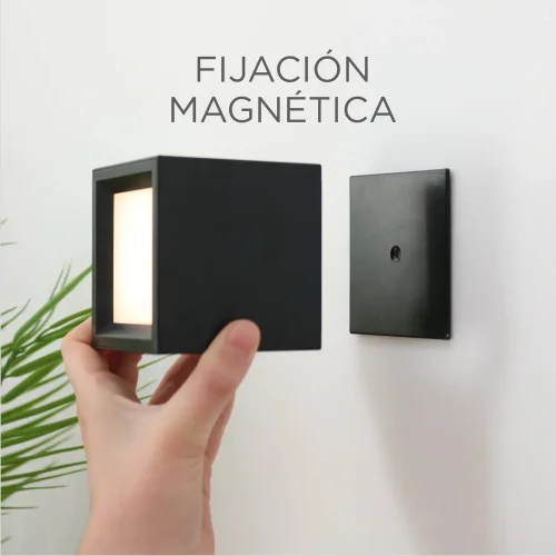 APLIQUE DE PAREDE SEM FIOS IP20 PRETO BOX 8