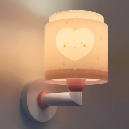 APLIQUE DE PAREDE INFANTIL CORAÇÃO ROSA 2