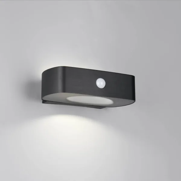 APLIQUE EXTERIOR SOLAR HÍBRIDO 6W 4000K SENSOR IP44 PRETO BEGA