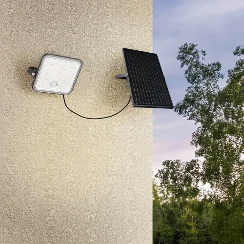 APLIQUE EXTERIOR SOLAR 18W 2600K SENSOR INCLINÁVEL IP65 ACORUS