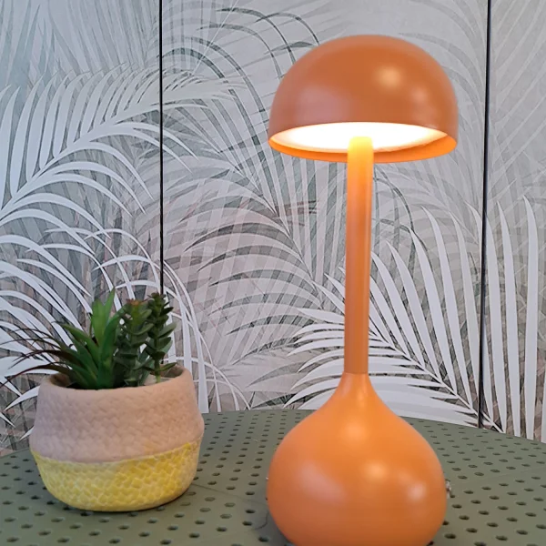 CANDEEIRO DE MESA LED RECARREGÁVEL SEM FIOS 203LM TERRACOTA IP44 SOLEA CANDEEIRO DE MESA LED RECARREGÁVEL SEM FIOS 203LM TERRACOTA IP44 SOLEA