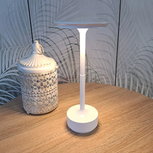 CANDEEIRO DE MESA LED RECARREGÁVEL SEM FIOS 213LM BRANCO IP44 ESTIVA CANDEEIRO DE MESA LED RECARREGÁVEL SEM FIOS 213LM BRANCO IP44 ESTIVA