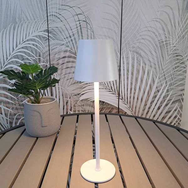 CANDEEIRO DE MESA LED RECARREGÁVEL SEM FIOS 229LM BRANCO IP44 SIRANA CANDEEIRO DE MESA LED RECARREGÁVEL SEM FIOS 229LM BRANCO IP44 SIRANA