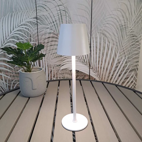 CANDEEIRO DE MESA LED RECARREGÁVEL SEM FIOS 229LM BRANCO IP44 SIRANA CANDEEIRO DE MESA LED RECARREGÁVEL SEM FIOS 229LM BRANCO IP44 SIRANA