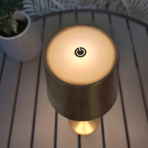 CANDEEIRO DE MESA LED RECARREGÁVEL SEM FIOS 229LM DOURADO IP44 SIRANA CANDEEIRO DE MESA LED RECARREGÁVEL SEM FIOS 229LM DOURADO IP44 SIRANA