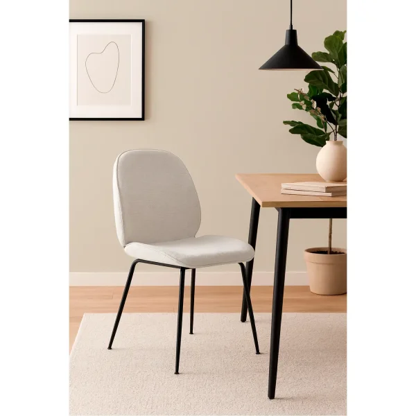 CADEIRA ASHCROFT TECIDO AREIA COM PÉS PRETOS