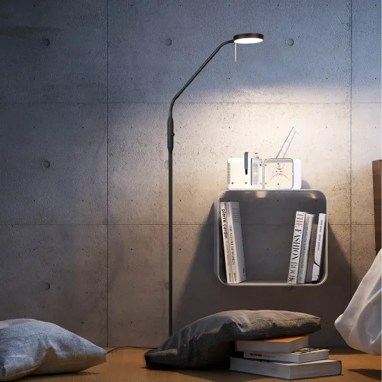 CANDEEIRO DE PÉ LED 12W REGULÁVEL PRETO EDEN