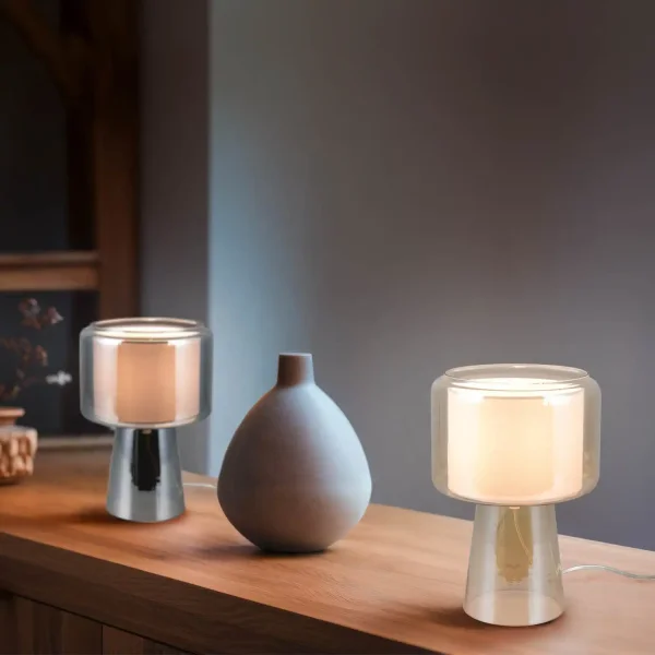 CANDEEIRO DE MESA EM VIDRO ÂMBAR ISEN