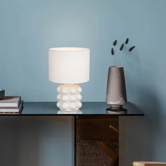 Candeeiro de Mesa em Cerâmica Branca Loreen| Lúzete