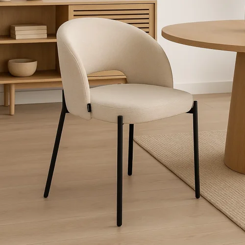 CADEIRA ESTOFADA AREIA CLOTILDE