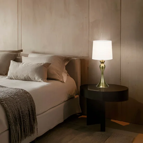 CANDEEIRO DE MESA METAL BRONZE ENVELHECIDO E27 ARLISSE