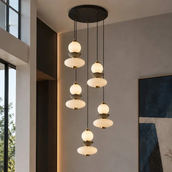 CANDEEIRO DE TETO LED 5 LUZES 50 W CCT EM CERÂMICA E VIDRO HATHOR